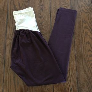 Motherhood Maternity Leggings